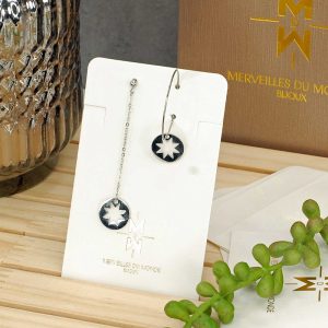 Boucles d'oreilles en acier soleil dépareillées