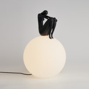lampe sujet noir
